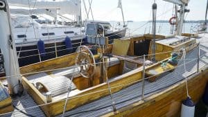 Classic design wooden yacht -10