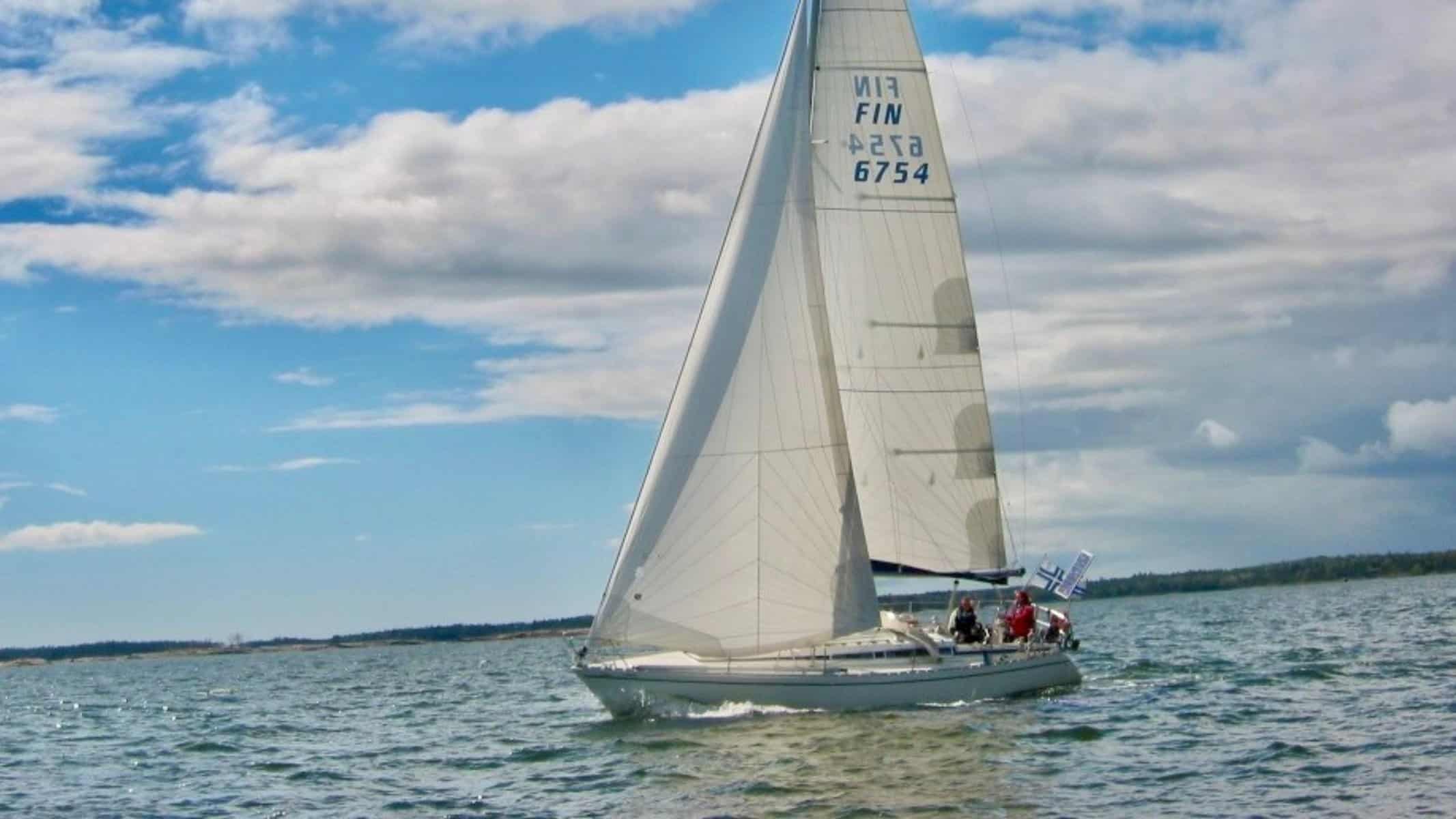 Arcona 36 -89 artikkelikuva