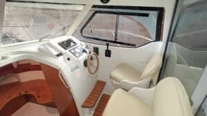 Beneteau Antares 7 -07 (15 of 22)