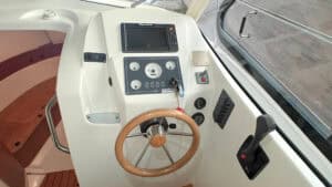 Beneteau Antares 7 -07 (17 of 22)