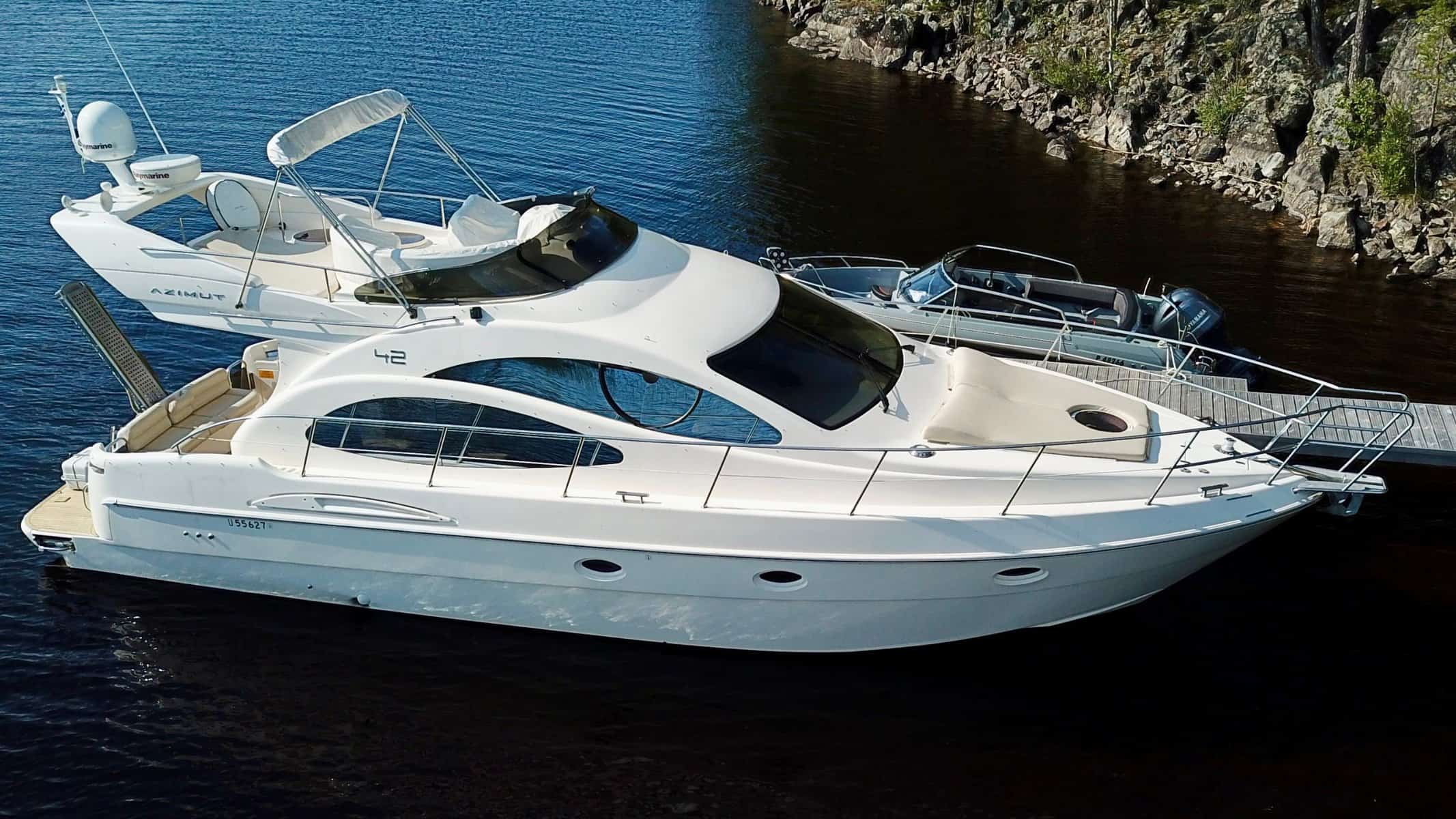 Azimut 42 Evo -09 artikkelikuva