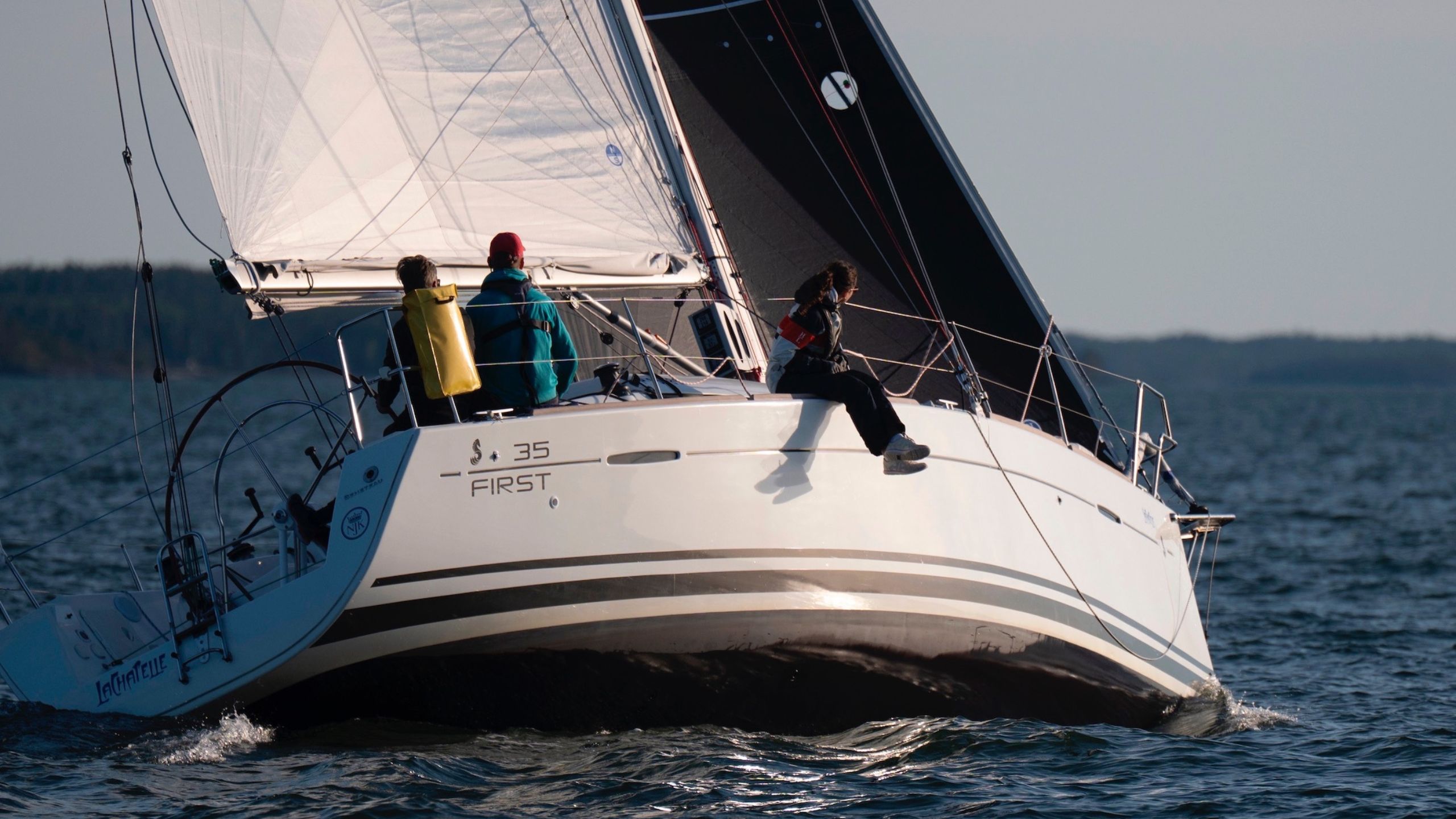 Beneteau First 35 -12 artikkelikuva