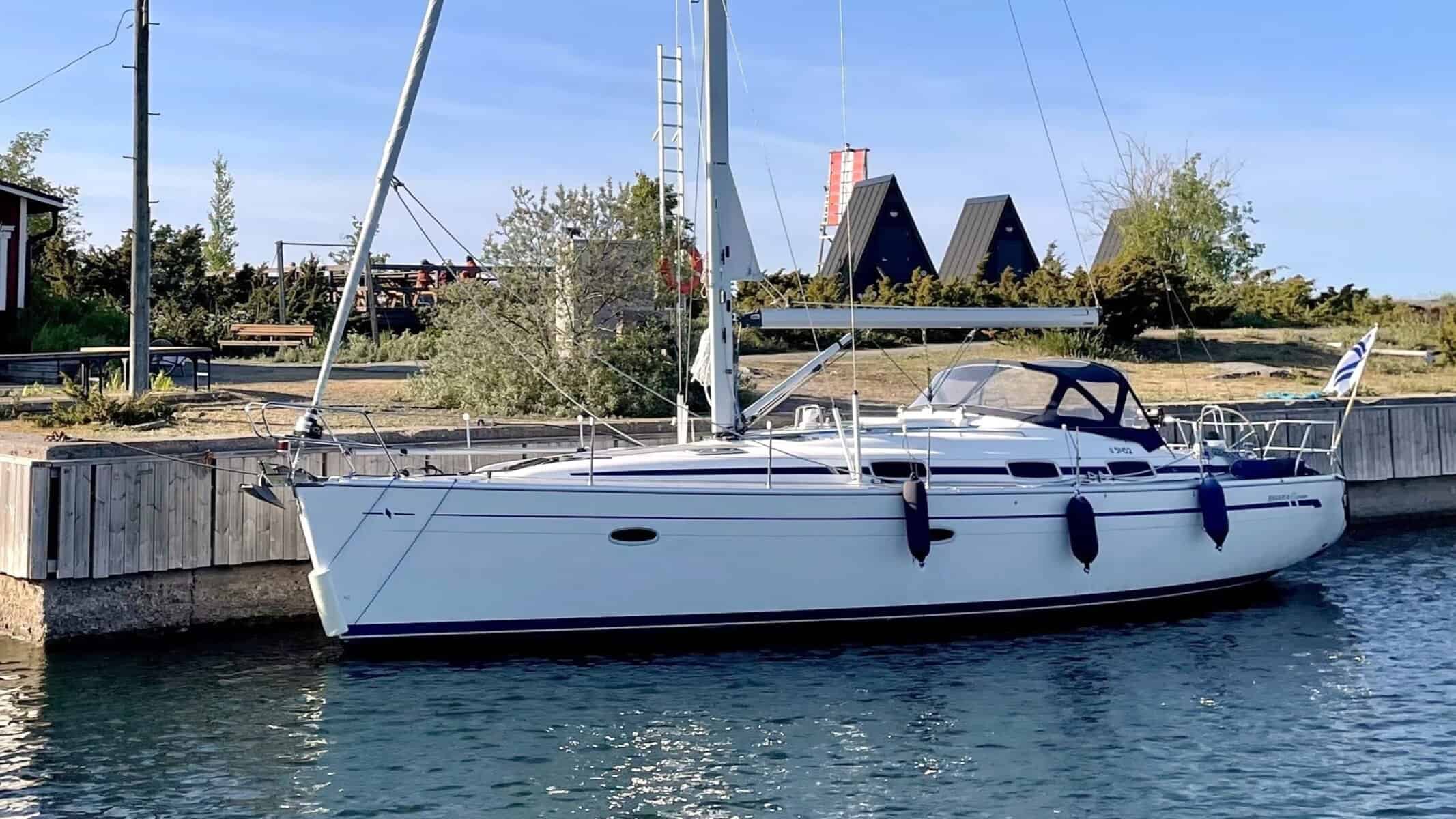Bavaria 42 Cruiser -08_kuva_01