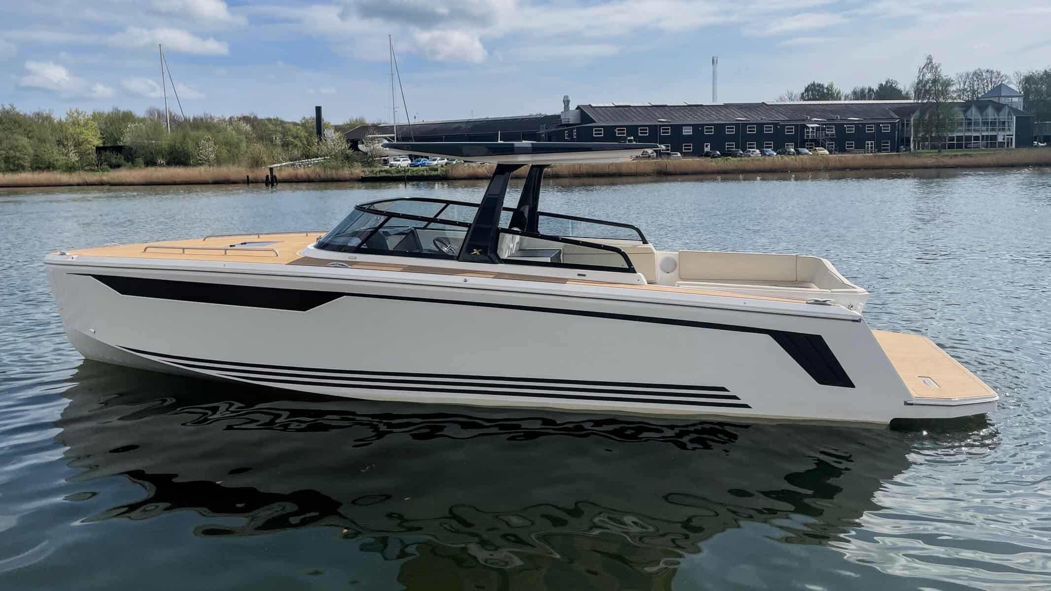 X-Power 33C - Hull no. 13