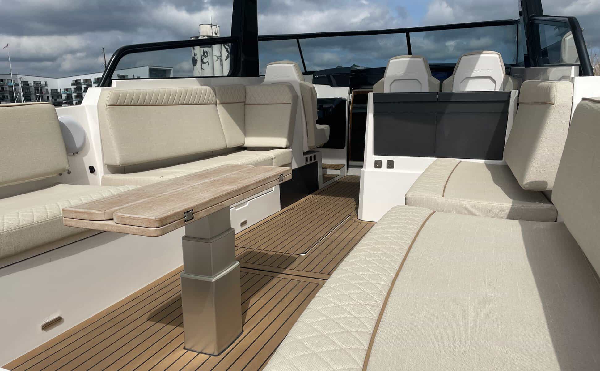 X-Power 33C - Hull no. 13_03