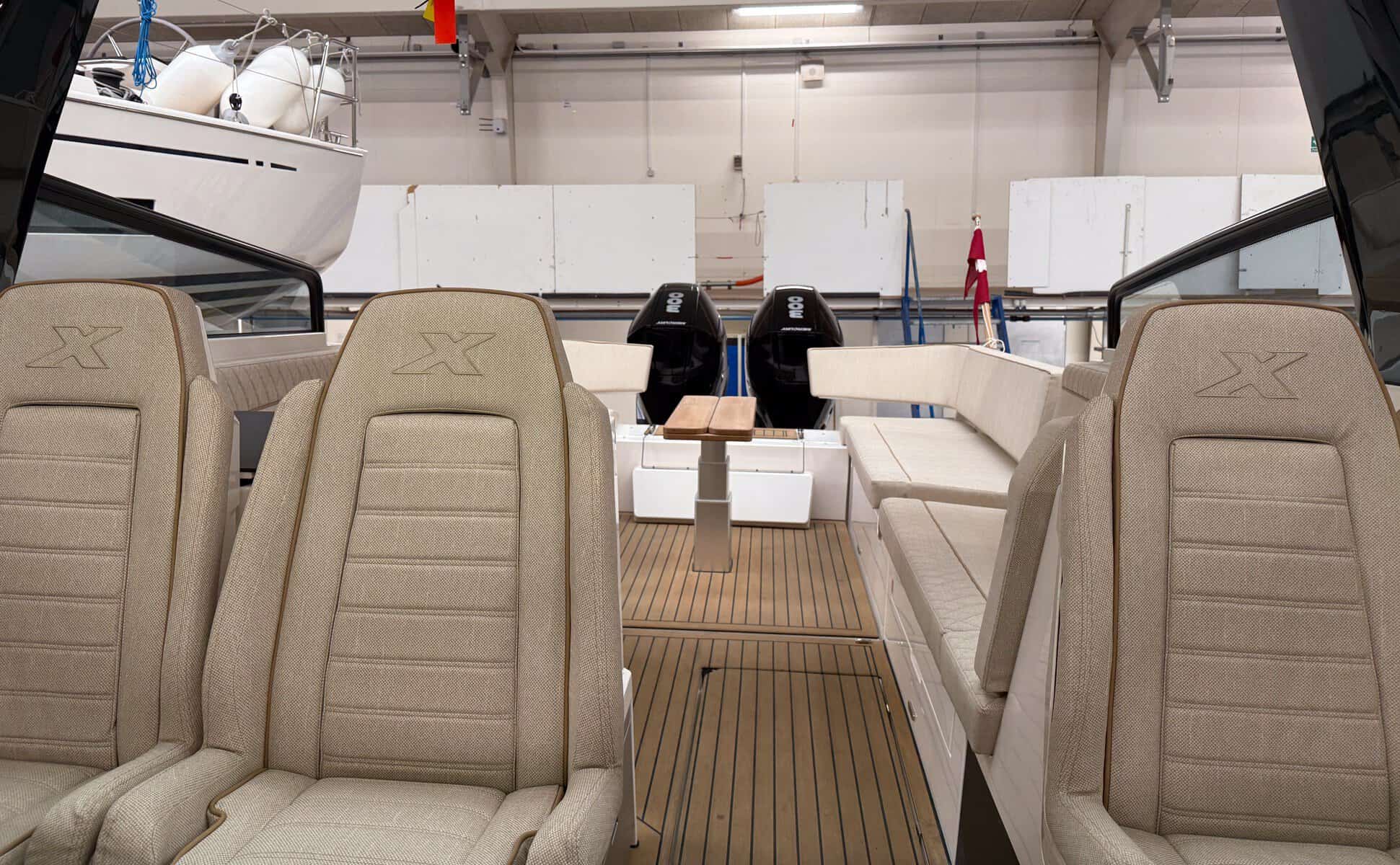 X-Power 33C - Hull no. 20_08