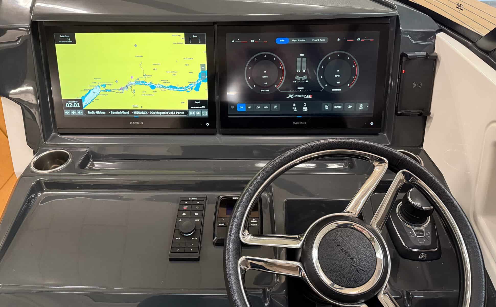 X-Power 33C - Hull no. 20_11